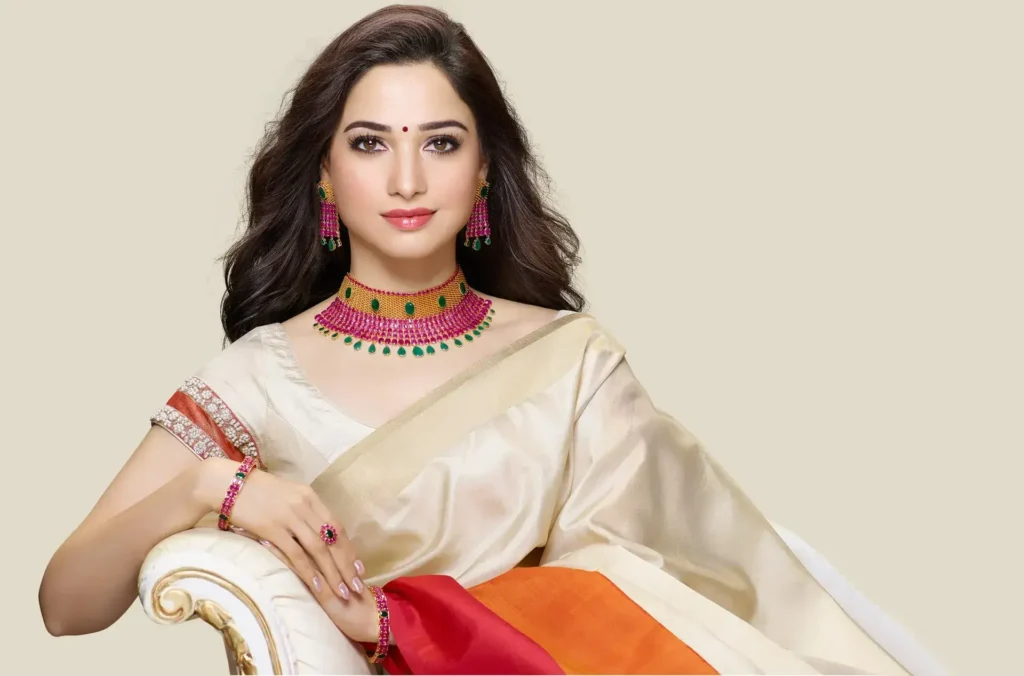 Saree Photo Pose